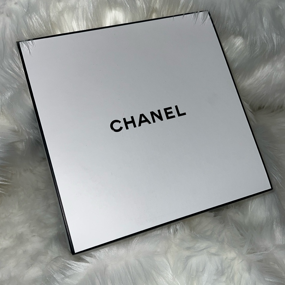 Chanel Gift Box with sleeve